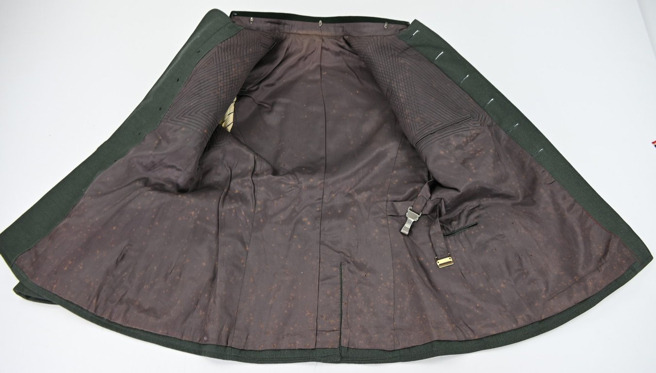 German WH Officer Tunic 'Sanitätsdienst'