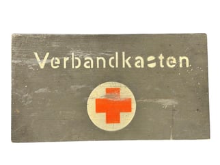 Wooden 'Verbandkasten'