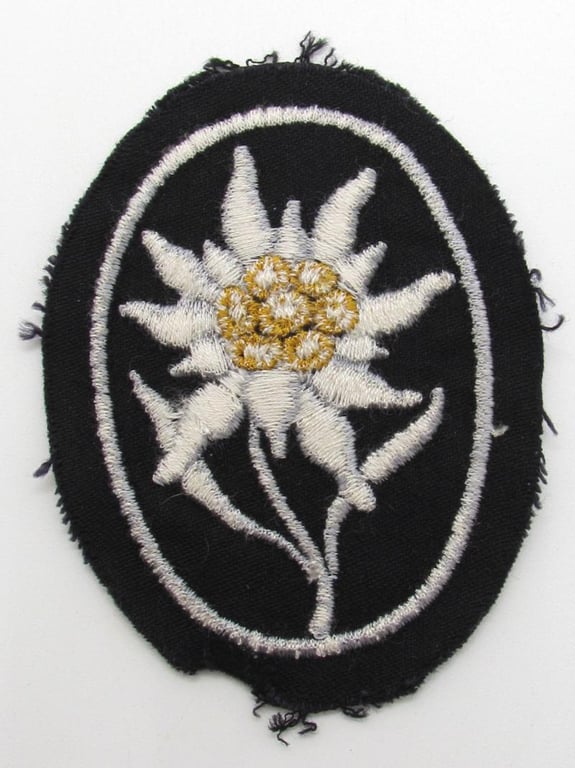 Waffen-SS mountain trooper ‘Gebirgsjäger’ Edelweiss sleeve badge