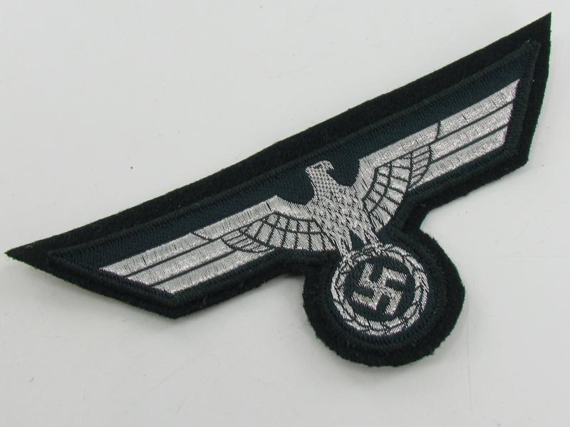 M38 army (Heer) ‘BeVo’ flatwire breast eagle