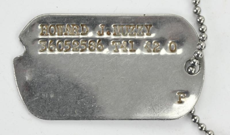 US WW2 Dog-Tag with Chain 'Howard J. Muzzy'