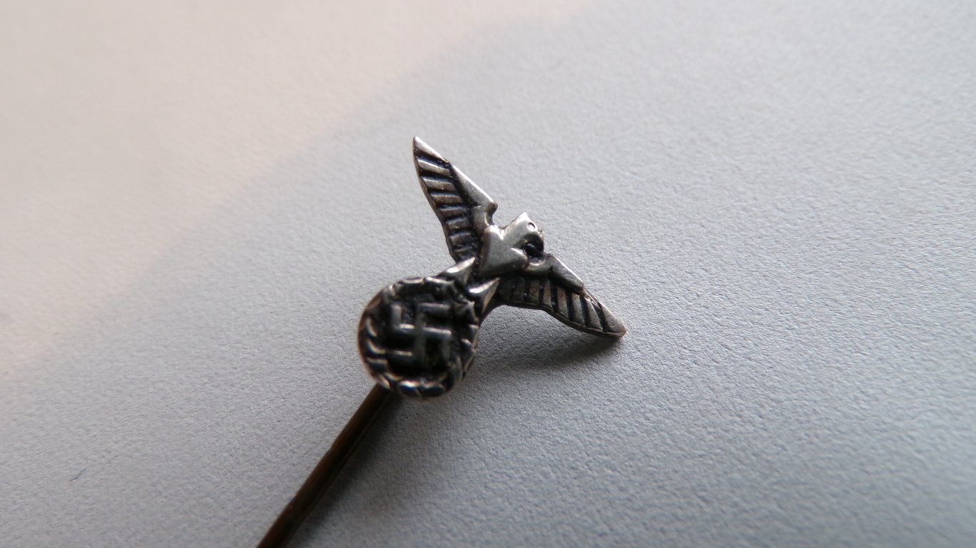 N.S.D.A.P membership pin