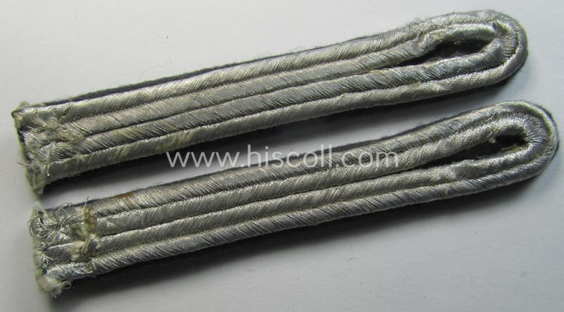 Attractive, 4-pieced WH (Heeres) officers'-type insignia-set comprising of a pair collar-tabs and dito shoulderboards as was specifically intended for usage by an officer who served as a: 'Sonderführer Z'