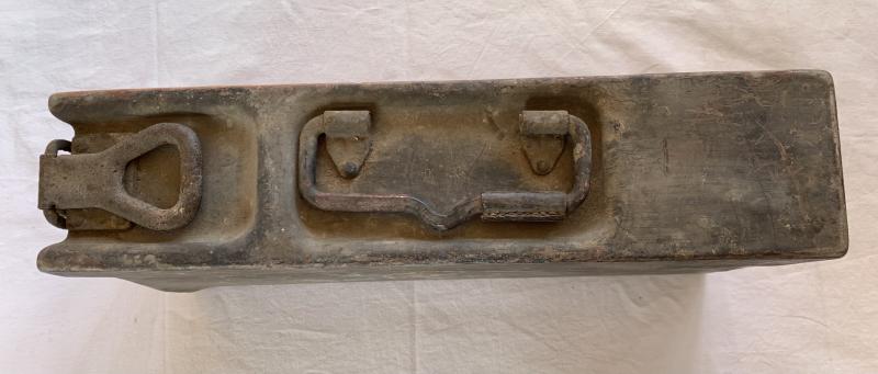 MG34/42 Aluminium 'Sanitäter' Ammo Case