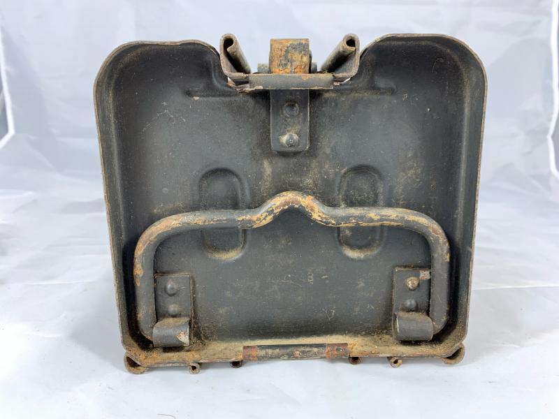 MG 34/42 Carrier with 2 Drums