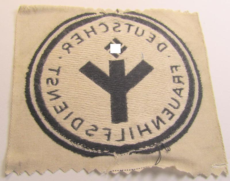 Attractive - and with certainty scarcely encountered! - example of a female-related- (ie. 'NS-Frauenschaft' ie. German Womens'-Association) 'BeVo'-woven sports'-shirt badge depicting the text: 'Deutscher Frauenhilfsdienst'