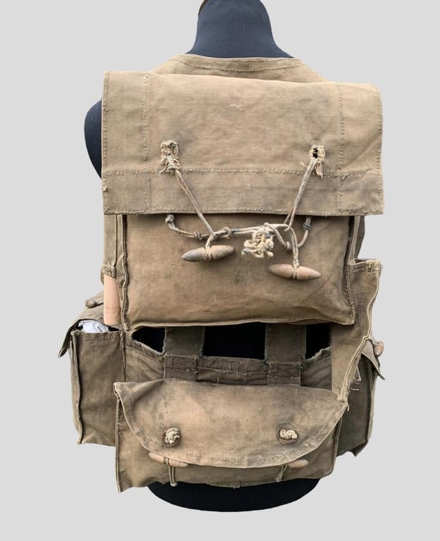 British WWII Assault Vest /Jerkin -1943-