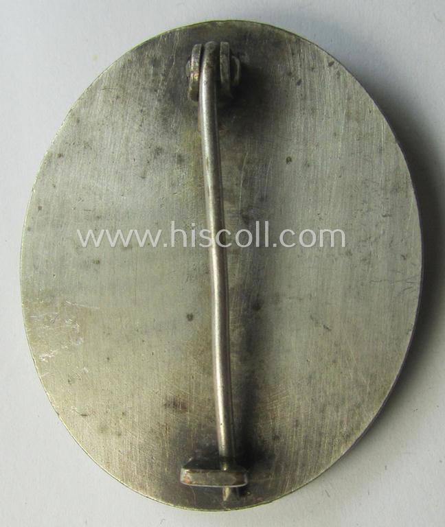 'Verwundeten-Abzeichen in Silber' (being a non-marked- and typical 'Buntmetall'-based example)