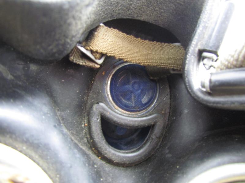 WH/SS Gasmask Cannister With M38 Gasmask and Filter