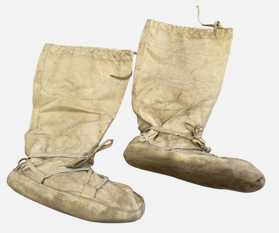 U.S. WWII Army Arctic Mukluks with Carry Bag