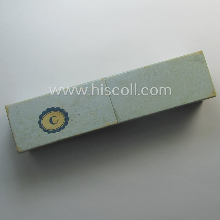 Superb - and still 'virtually mint ie. unissued'! - TR-era- (ie. 'Deutsche Wehrmacht'-) related harmonica entitled: 'Miltär Musik' that came stored in its original and/or carton-based box ie. etui