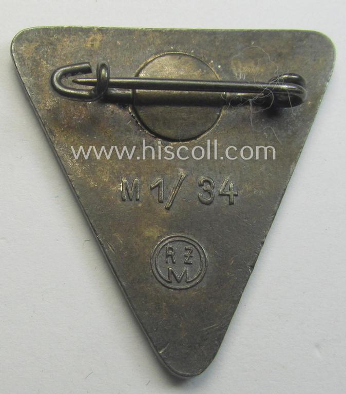 'NS-Frauenschaft'- (ie. NSF-) membership-badge (ie. 'Mitgliedsabzeichen') as was specifically intended for a: 'Frauenschaftsleiterin der Kreisleitung' (that shows an: 'RzM M1/34'-designation)