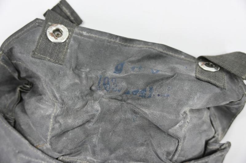 German WH M31 Gascape Pouch