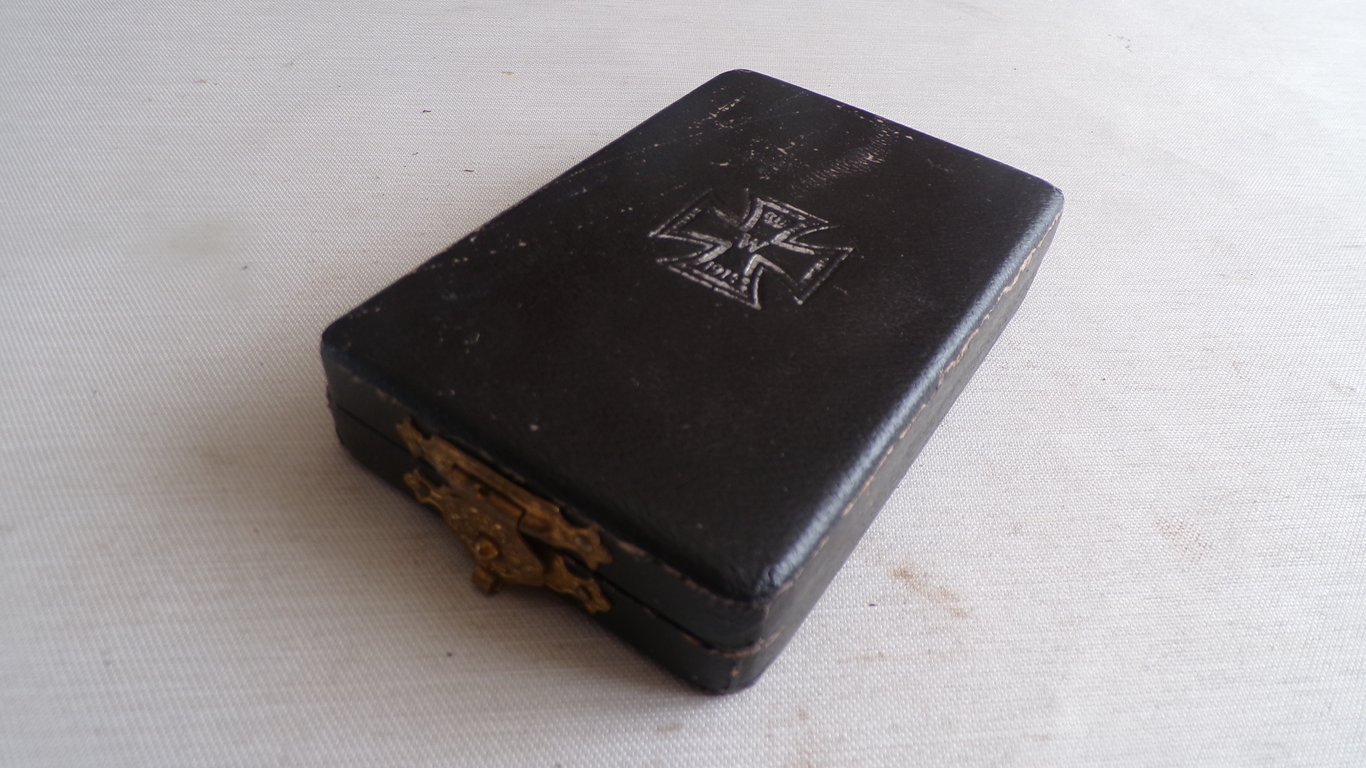 Cased Silver Marked WWI EK2 Oda-Werk