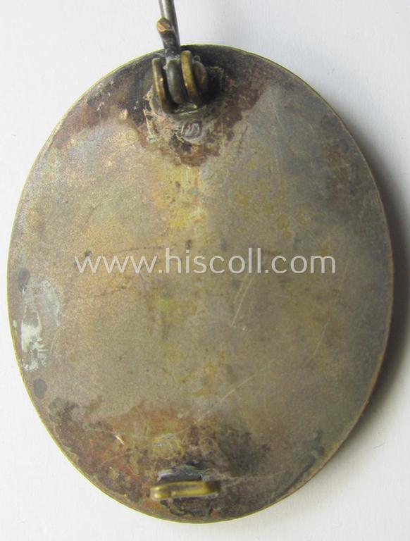 'Verwundeten-Abzeichen in Silber' (being a non-marked- and typical 'Buntmetall'-based example)