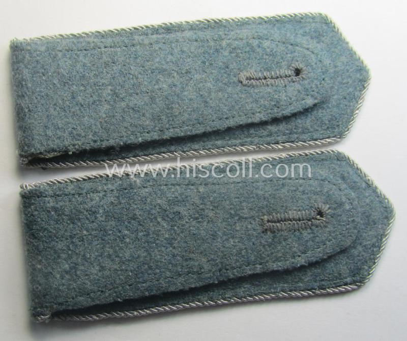 Pair of officers-type shoulderstraps: 'Sicherheitsdienst'- (ie. 'SD'-) related so-called: 'Schützmannschaften'