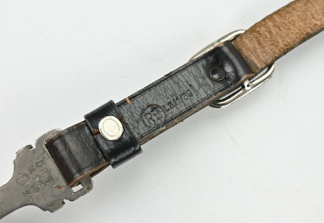 German Political Shoulderstrap with D-Loops