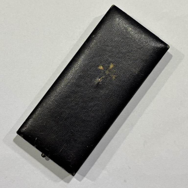 Cased Mothers Cross in Gold "Ziemer & Sohne"