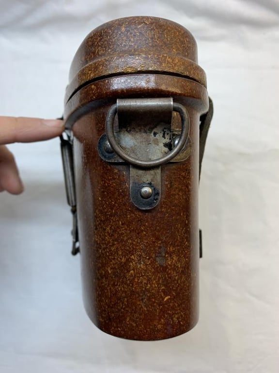 WH (Heer) Bakelite 6x30 Binoculars Case -1943-