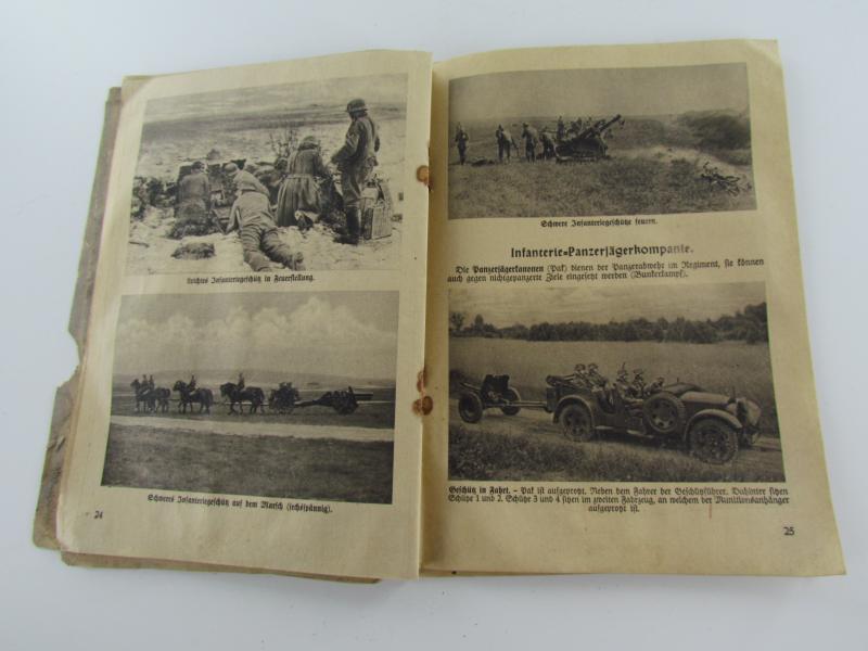 Book : Die Infantrie : Weapons Booklets of the Army