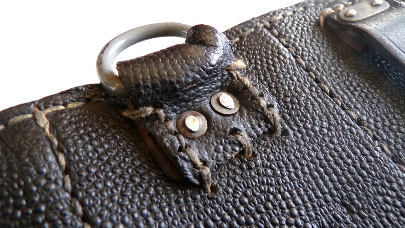 Near Mint German K98 Ammunition Pouch