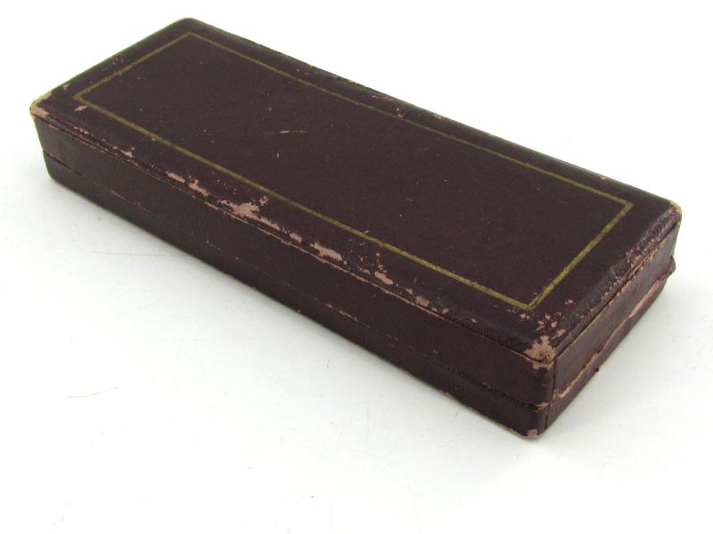 Cased NSB 'Oostlandkruis' ( Mussert Kruis )