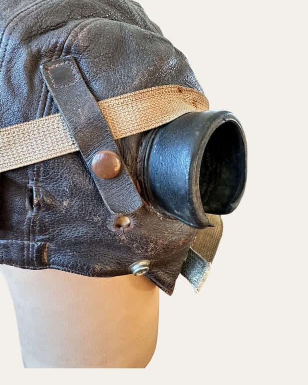 British WWII RAF Flight Cap, Goggles and Oxygen Mask