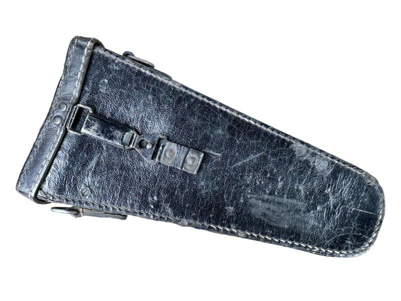 Wehrmacht 'Messdreieck 34' in Carrying Pouch