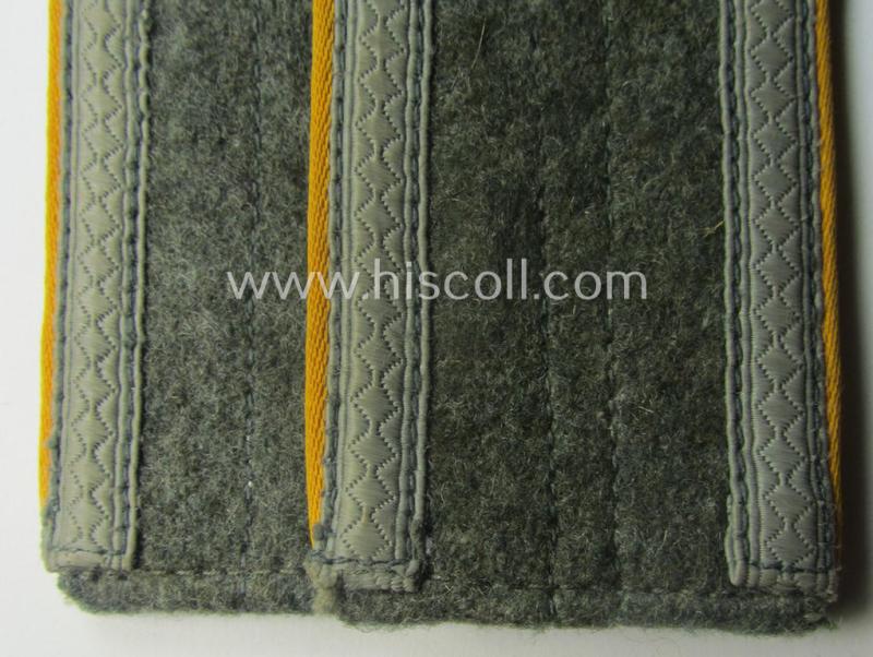 Pair of WH (Heeres) simplified- (ie. 'M44'-) pattern NCO-type shoulderstraps: 'Unteroffizier eines Kav. o. Aufkl.-Abts. o. Rgts.'