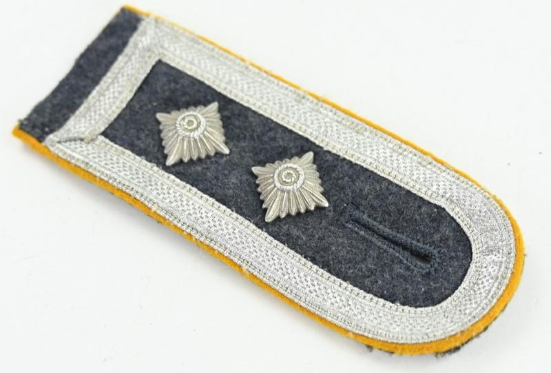 German LW NCO Shoulderboard