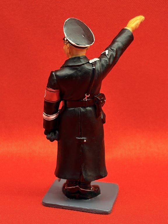 LEIBSTANDARTE SS ADOLF HITLER KING & COUNTRY FIGURE COLLECTION.