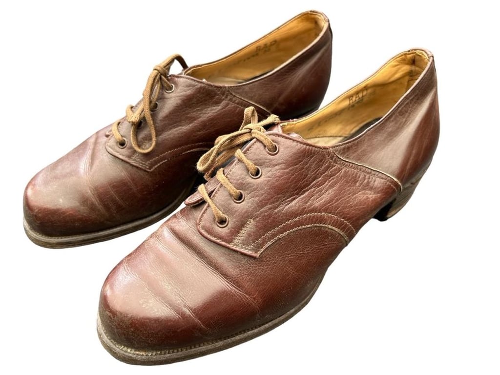 RAD ( Reichsarbeitsdienst ) Female Shoes ....RAD Marked