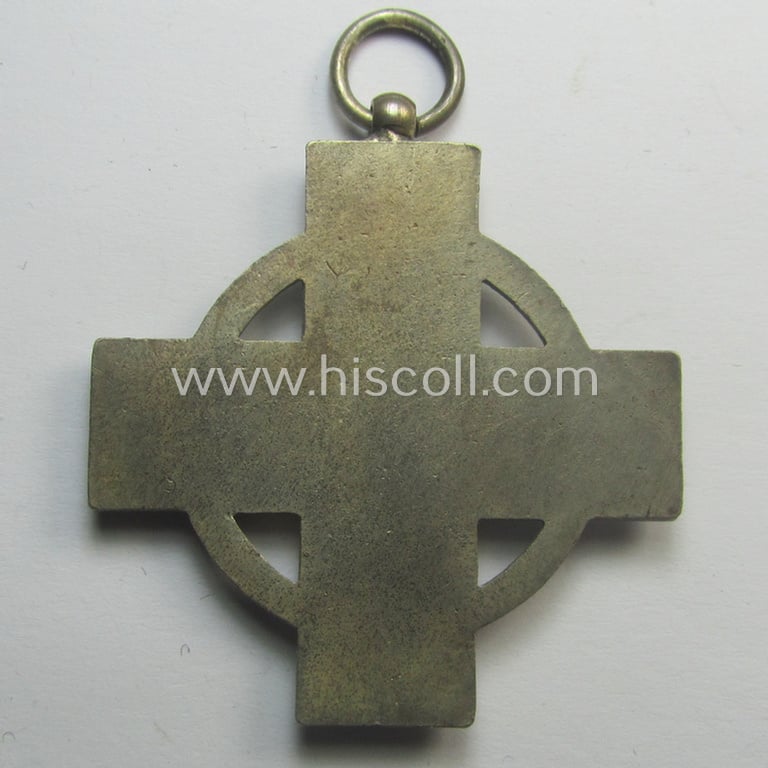 Fully complete, 'Feuerwehr-Ehrenzeichen der II. Stufe' that comes together with its period piece of ribbon (ie. 'Bandabschnitt') and (rarely seen!) period, 'Zellstoff'-based pouch as issued and/or recently found