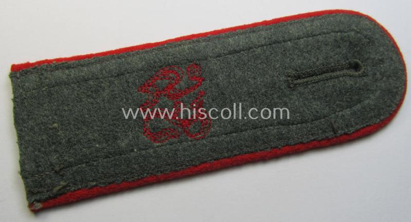 Attractive - albeit regrettably single! - early- (ie. pre-) war-period WH (Heeres) 'M36- o. M40'-pattern (rounded-style) 'cyphered', EM-type shoulderstrap as was intended for a: 'Soldat u. Mitglied einer Art.-Feuerwerker-Schule'