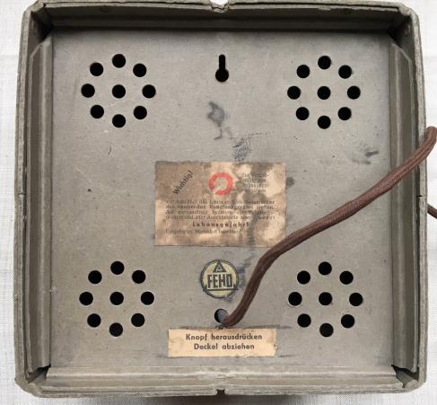 WH (Heer) Carton loudspeaker