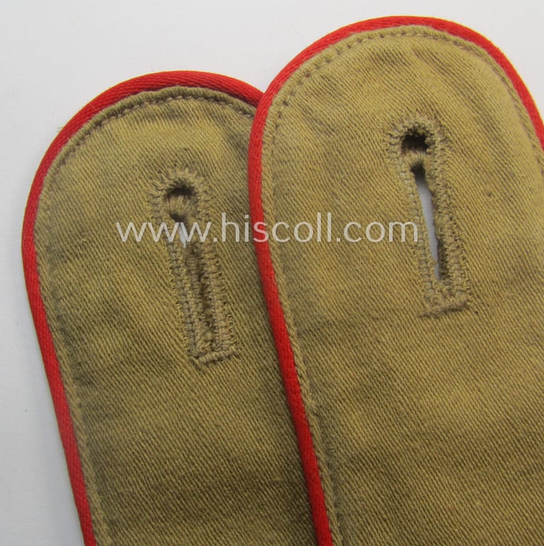 Pair of WH (Luftwaffe) 'tropical-styled', EM-type shoulderstraps: 'Soldat der Flak-Artillerie-Trpn.' (that comes with its accompanying pair of tropical LW-tunic-buttons)