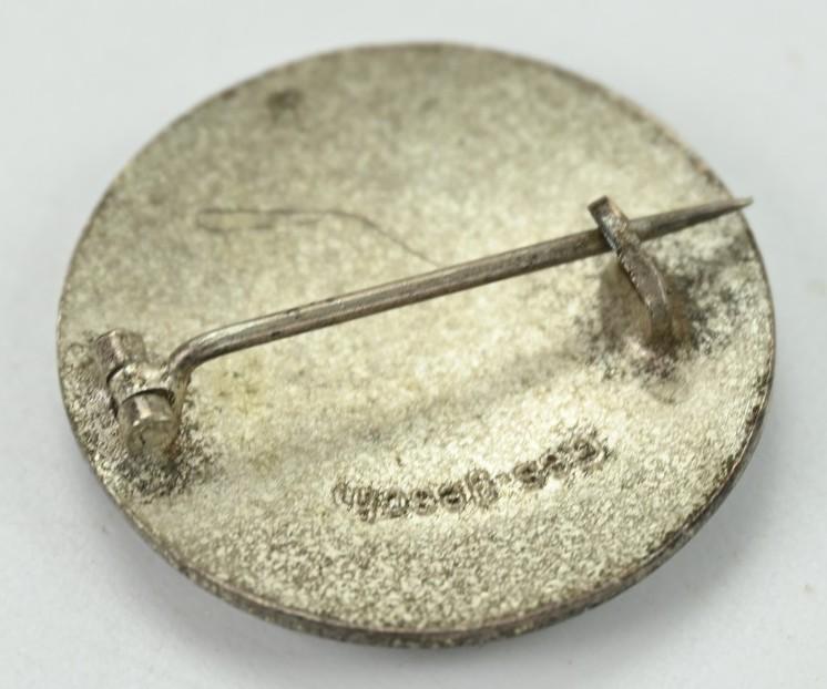 German DRK 'Samariterin' Badge