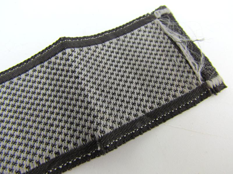 Waffen-SS Panzergrenadier Regiment "General Seyffardt" Bevo Cufftitle