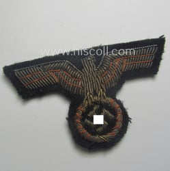 WH (Kriegsmarine) officers'-type, hand-embroidered visor-cap-eagle (ie. 'Schirmmützenadler für...