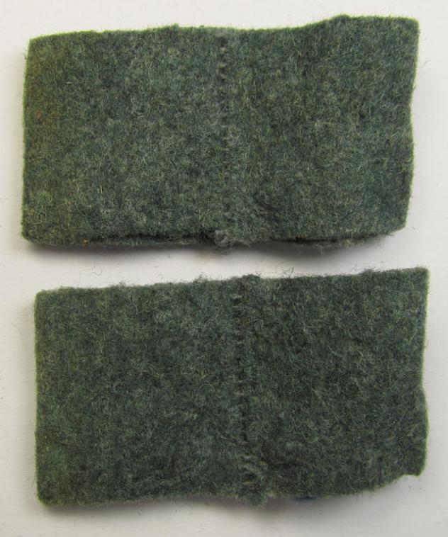 Fully matching pair of WH (Heeres) 'Nachschub o. Panzer'-related, so-called: regimental shoulderstrap-'slip-ons' (ie. 'Schulterstück-Überschuben') as was intended for usage by a: 'Soldat der Panzer-Divisions-Nachschubführer 33'