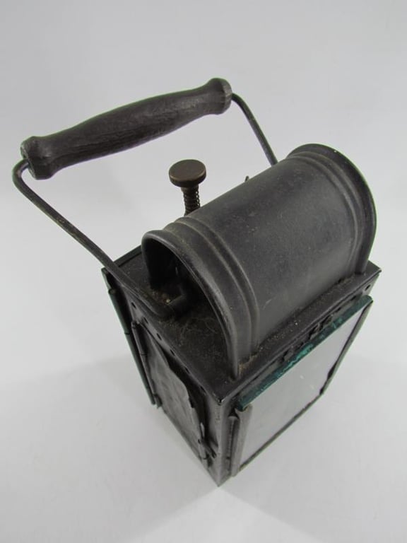 Deutsche Reichsbahn Railway Lantern