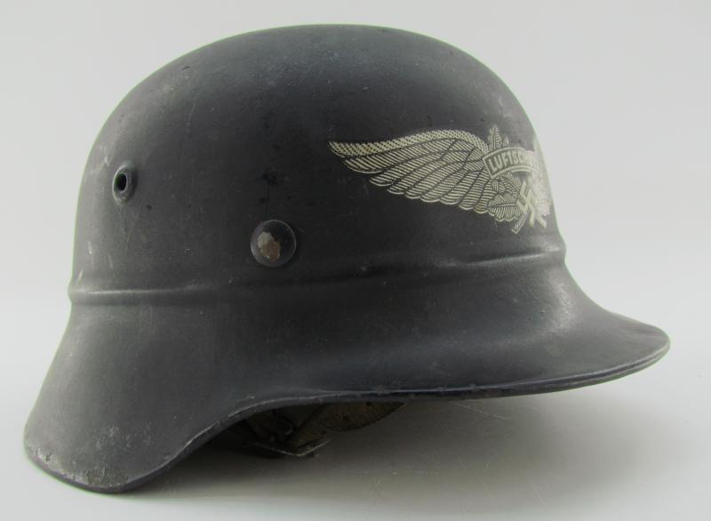 M40 ‘beaded’ Luftschutz steel helmet hkp64