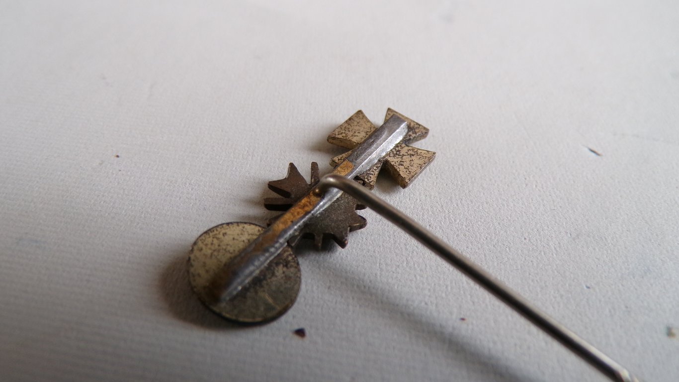 1957-Pattern Veteran's Triple Award Pin