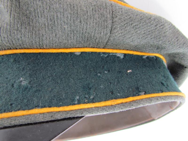 WH (Heer) Kavallerie Officers 'Crusher' Visor Cap Maker Marked
