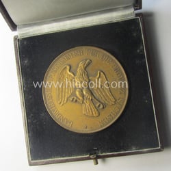 Golden-bronze-toned, early-period and (pre!) 'Reichsnährstand'- (ie. 'RNSt.'-) related,...