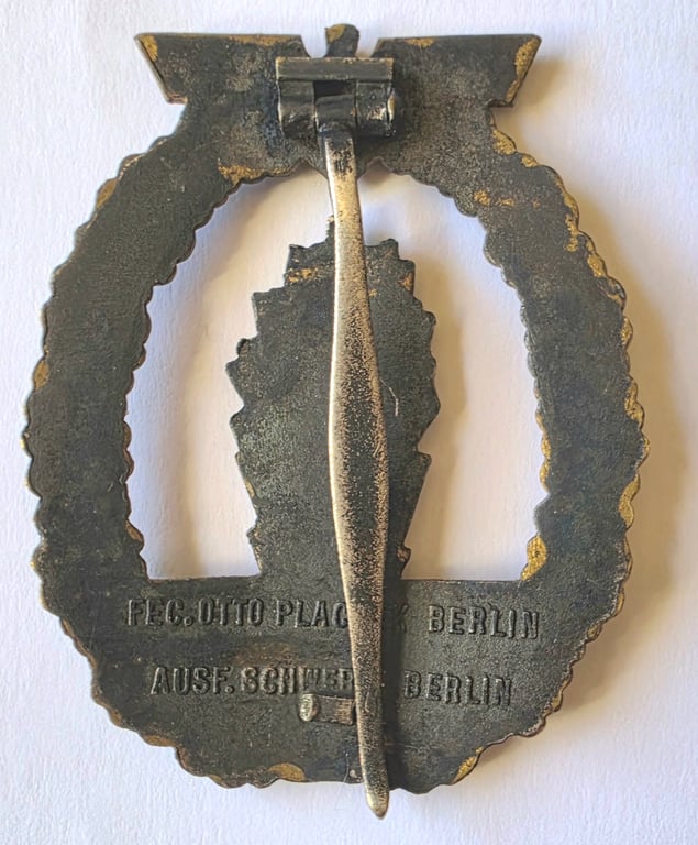 Schwerin Tombac Minesweepers Badge
