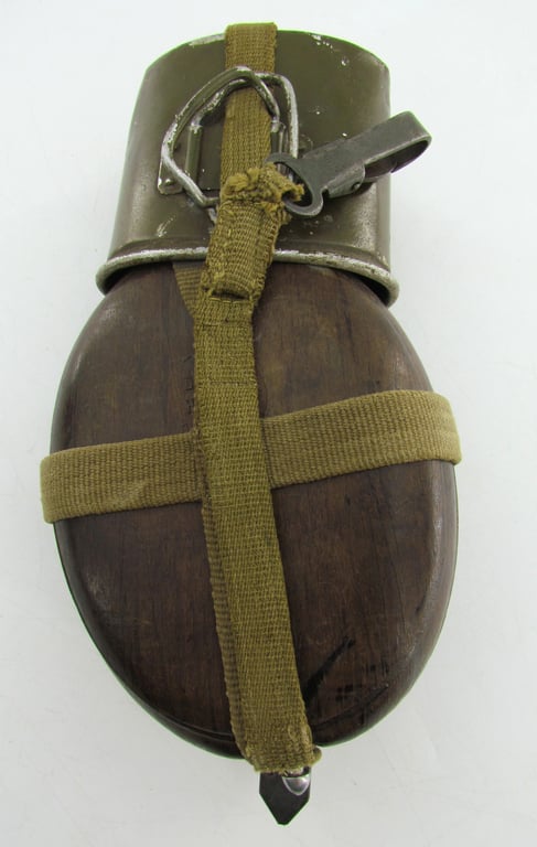 Wehrmacht 'Coconut' M31 Canteen and Cup 'H.R.E.41'