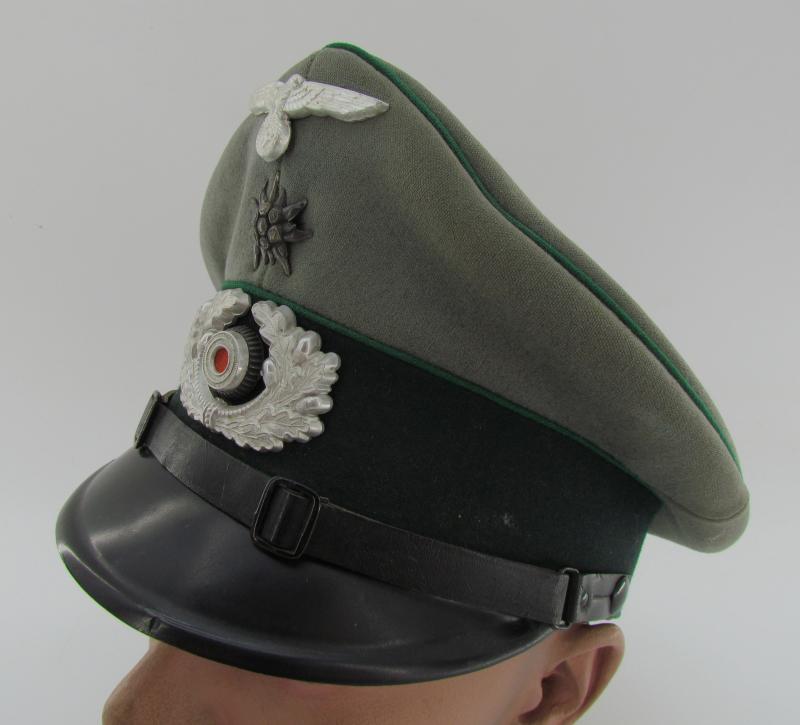 Wehrmacht Gebirgsjäger Enlisted/NCO Visor Cap