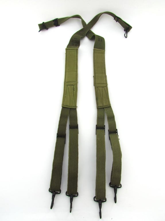 US WWII M1943 suspenders marked US 1945