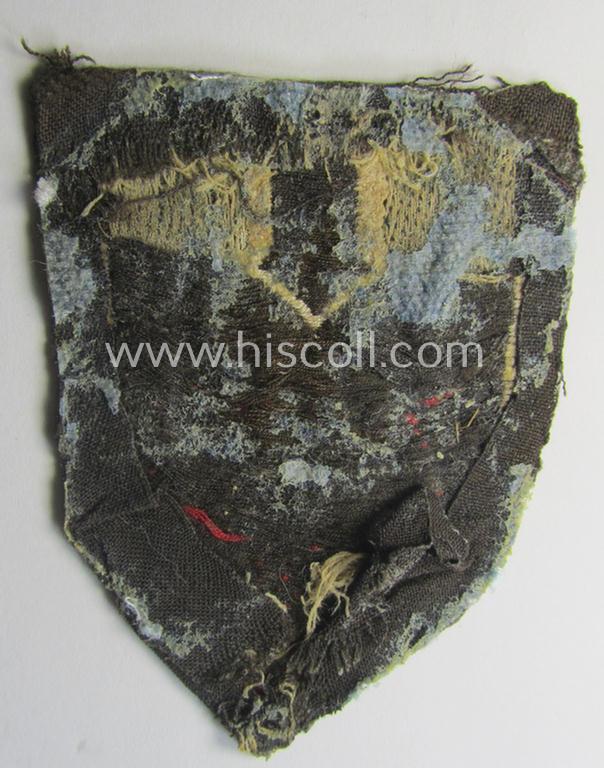 Attractive - 'BeVo'-woven ie. brown-coloured! - enlisted-mens'- (ie. NCOs'-) pattern so-called: RAD (ie. 'Reichsarbeitsdienst') sleeve-badge (or: 'Dienststellenabzeichen') bearing the specialist- ie. unit-designation that reads: '204/3'